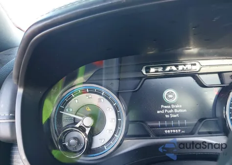 2019 Ram 1500 Limited 4X4 5'7 Box из США, поврежденный, VIN 1C6SRFHT7KN693081